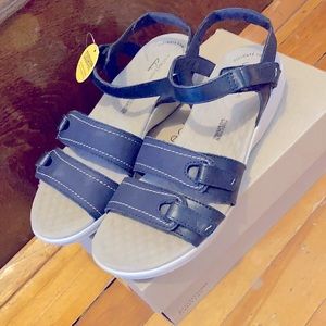 Great sandals!I I bought 2 sizes. So comfortable!